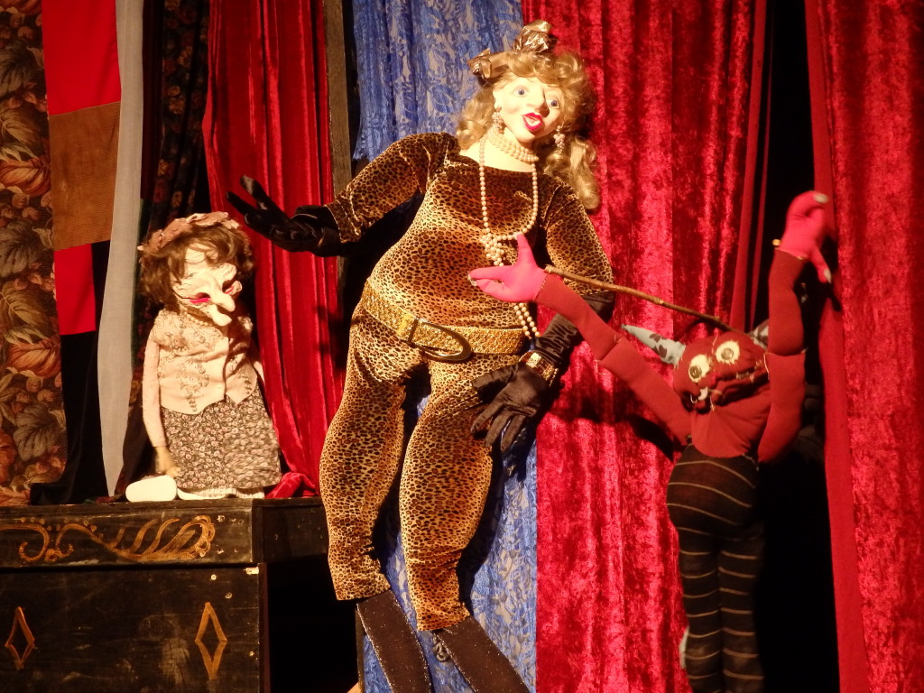 Puppets take the stage in a Gepetto's Junkyard show. (Emily Files)